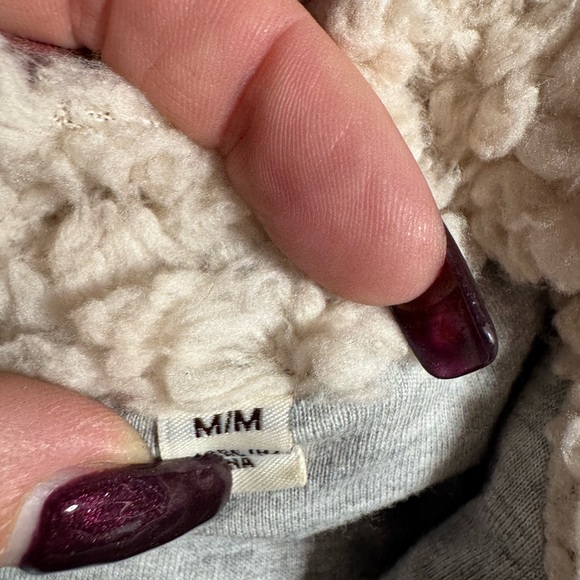 Weatherproof Gray and Cream Sherpa Pullover - Picture 3 of 6